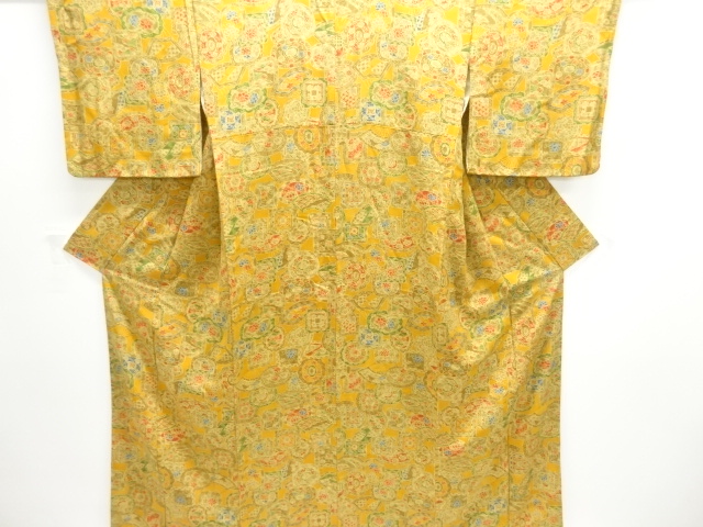JAPANESE KIMONO / KOMON / SILK / FLORAL CLASSICAL PATTERN